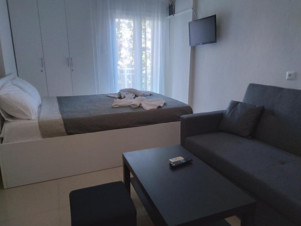 Little Beauty - Happyhostgr - In Platamonas Apartment Exterior photo
